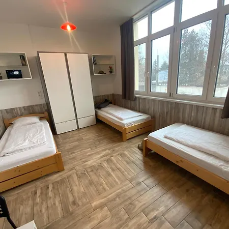 Tranzit Szallo *