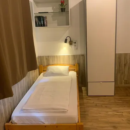 Apartman Tranzit Szálló